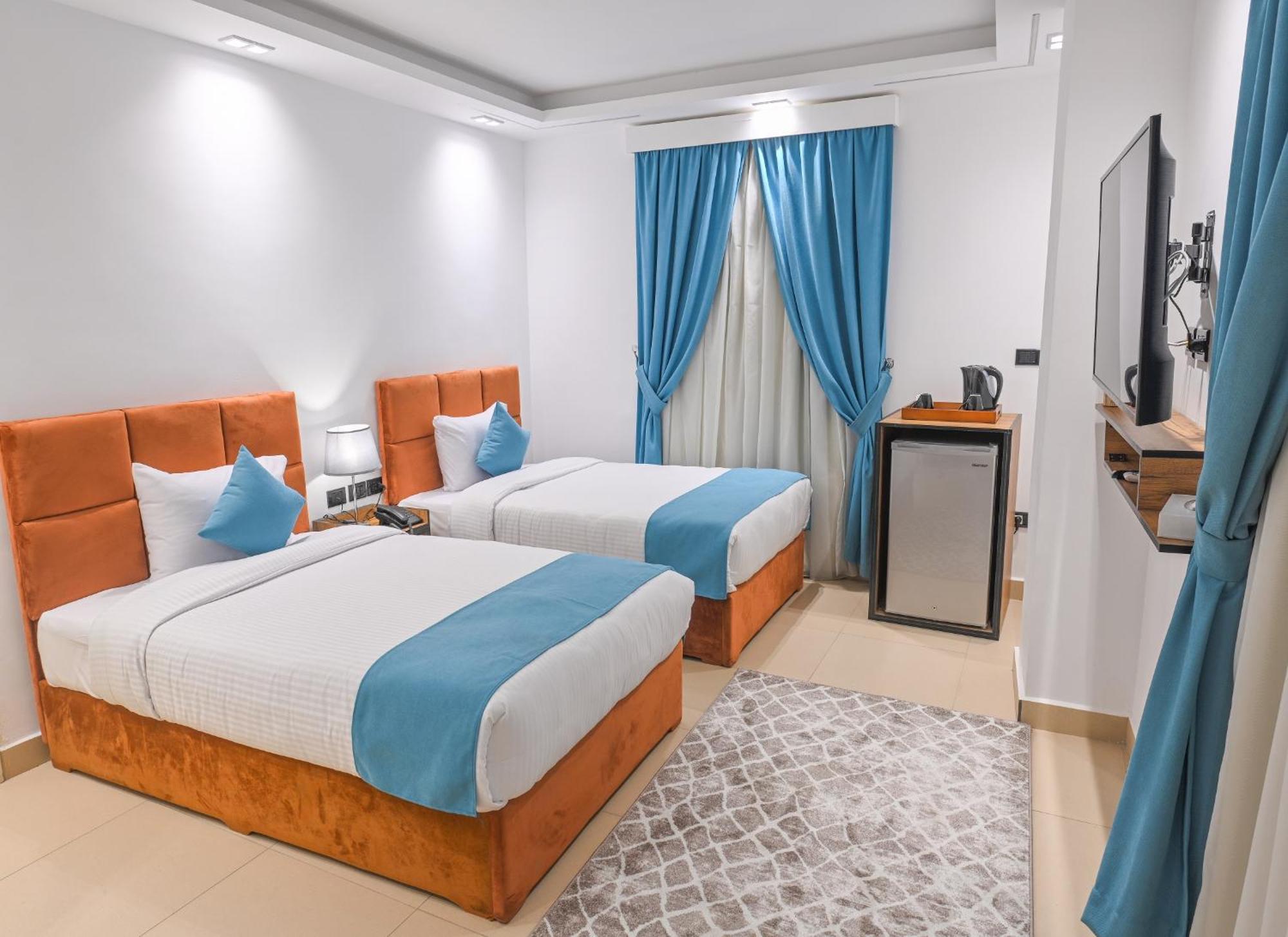 Pyramids Gem Plaza Hotel Kafrat al Jabal Ngoại thất bức ảnh