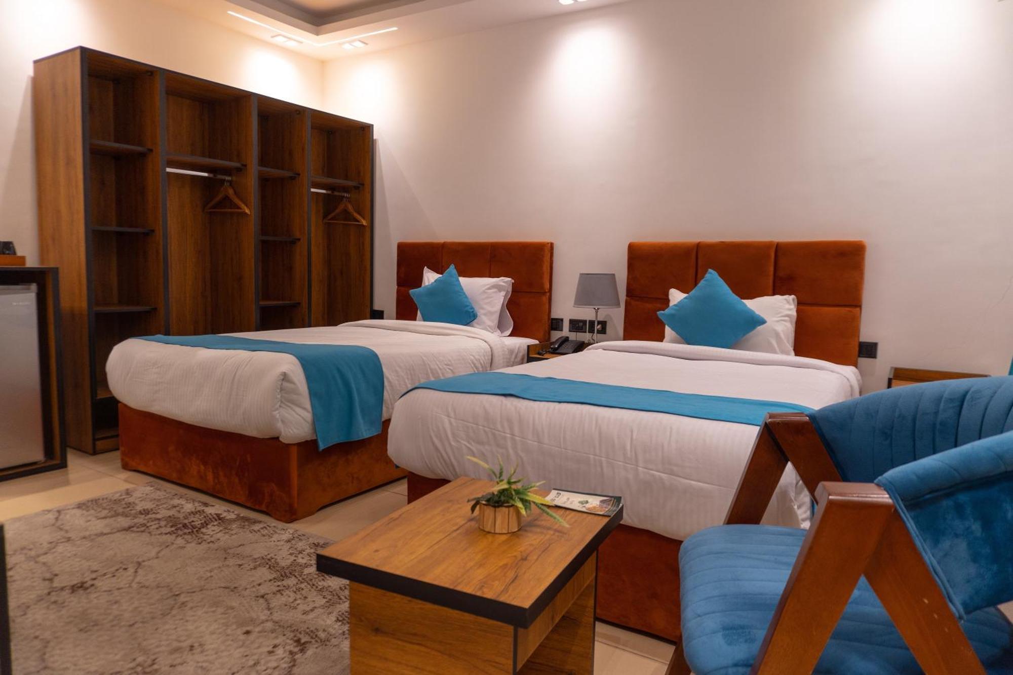 Pyramids Gem Plaza Hotel Kafrat al Jabal Ngoại thất bức ảnh